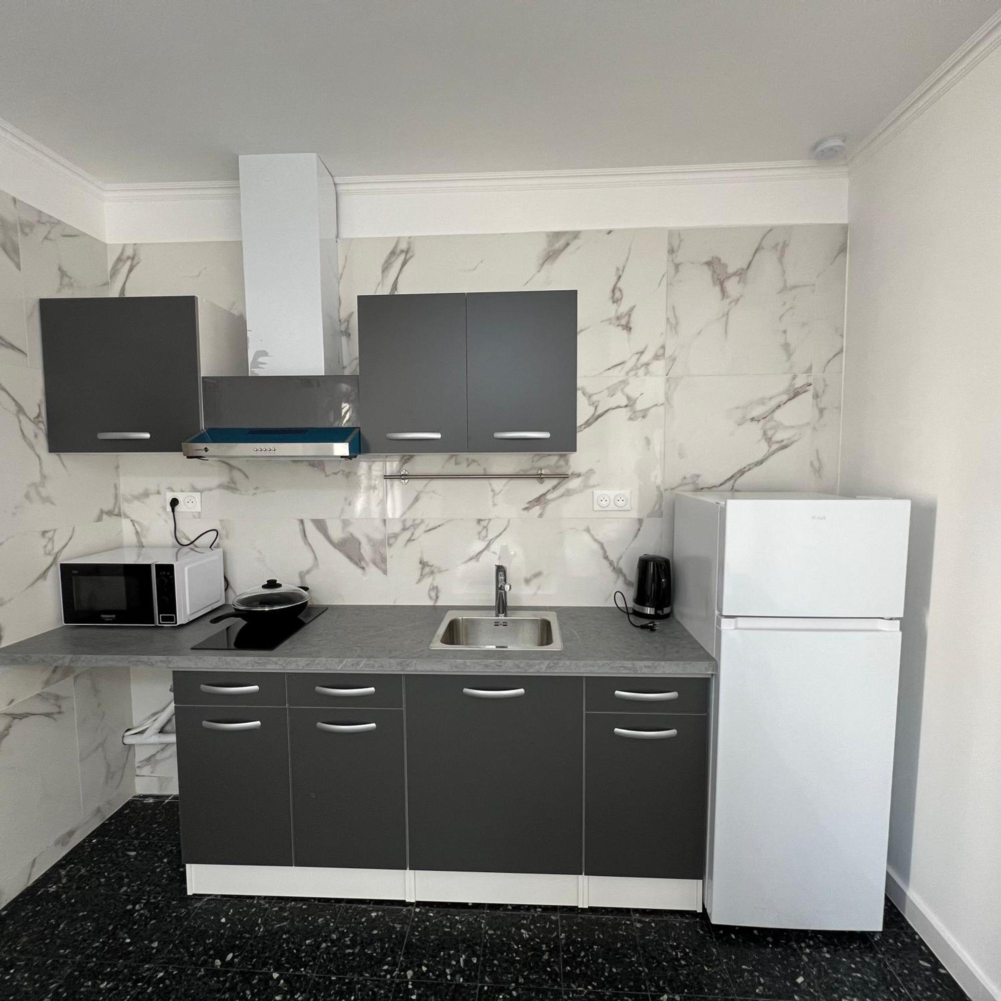 Suite St Charles, Canebiere, Vieux-Port Marseille Kültér fotó